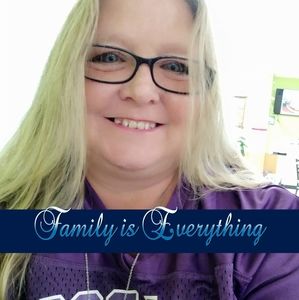 Meet your Posher, Nina